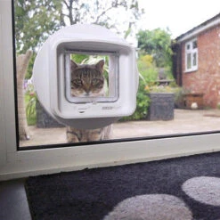 SureFlap Dualscan Microchip Cat Flap -Pet Supplies I9019278 en 05 62564.1710539371.386.513