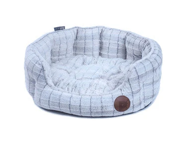 Petface White Plush Oval Small Dog Bed 1 Petface White Plush Oval Small Dog Bed